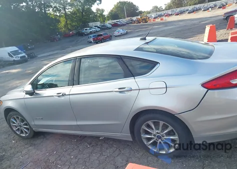 2017 Ford Fusion Hybrid Se from USA, damaged, VIN 3FA6P0LU5HR385139